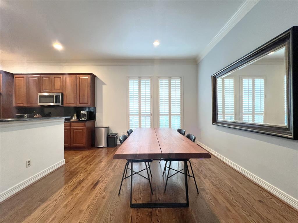 Holland Ave Add Sec 01 - Residential Lease