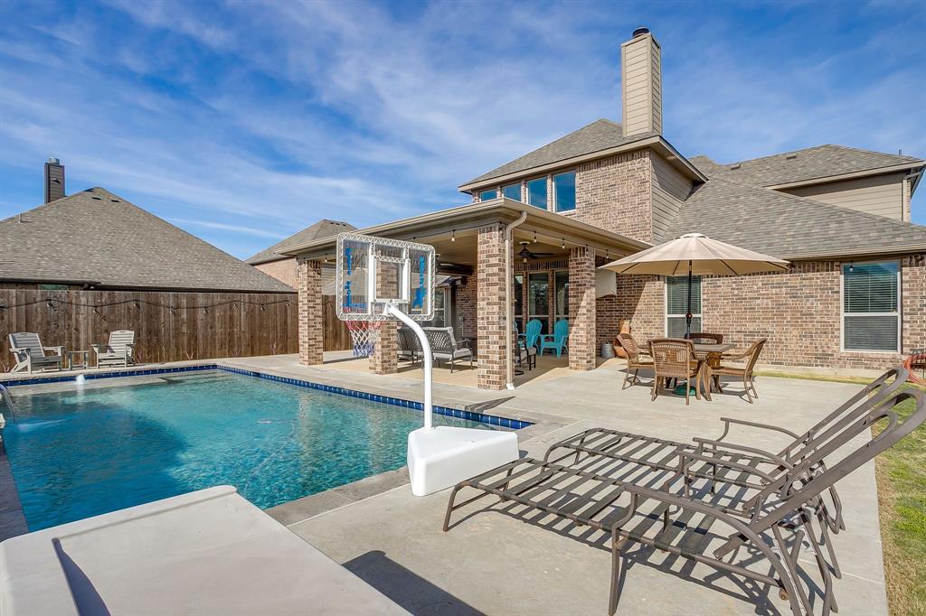 Willow Crk Xing - Residential