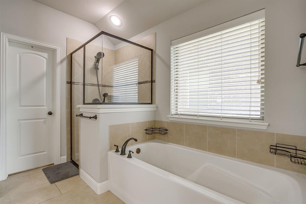 Willow Crk Xing - Residential