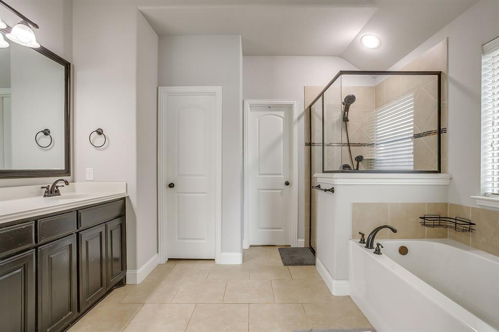 Willow Crk Xing - Residential