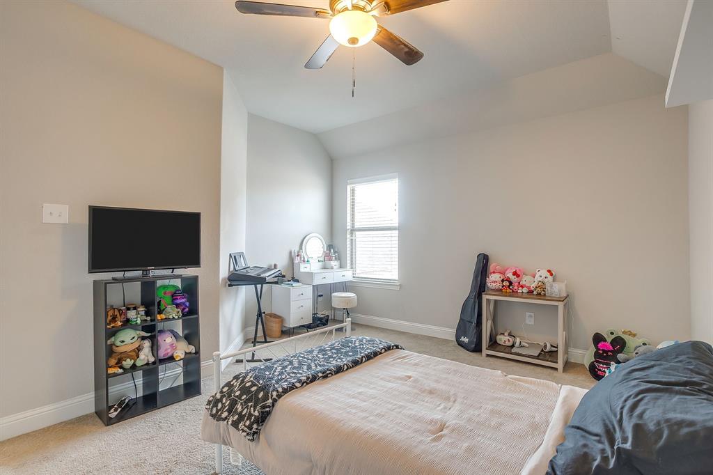 Willow Crk Xing - Residential