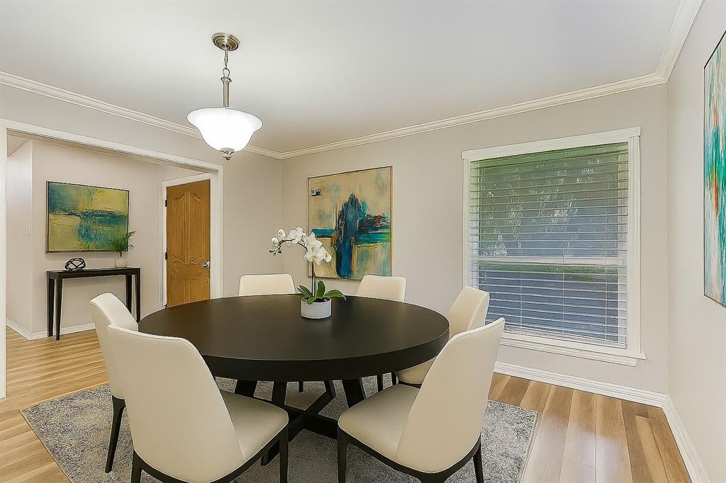 2913 Dartmouth Drive