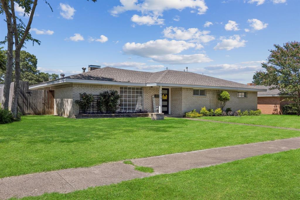 2015 Whitedove Drive