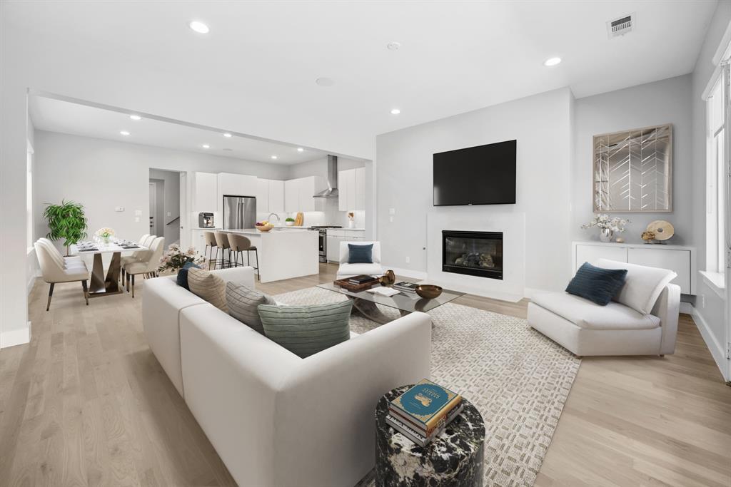 Webster & Woods North Park - Residential Lease