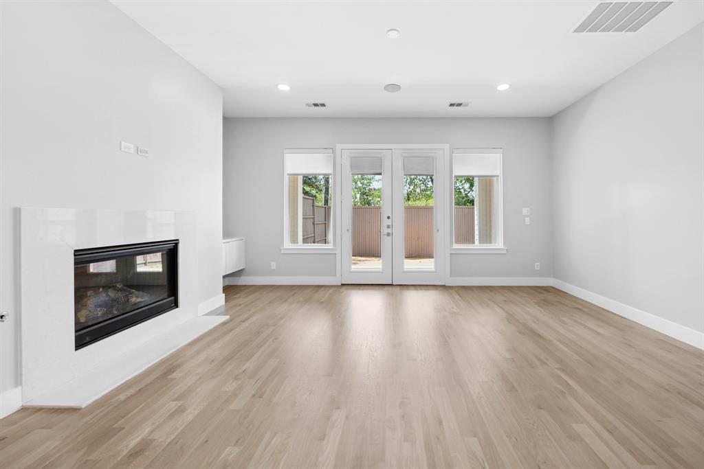 Webster & Woods North Park - Residential Lease