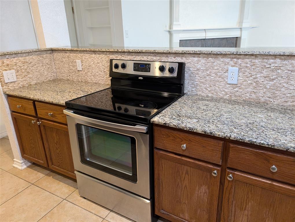 Colony 11 - Residential Lease