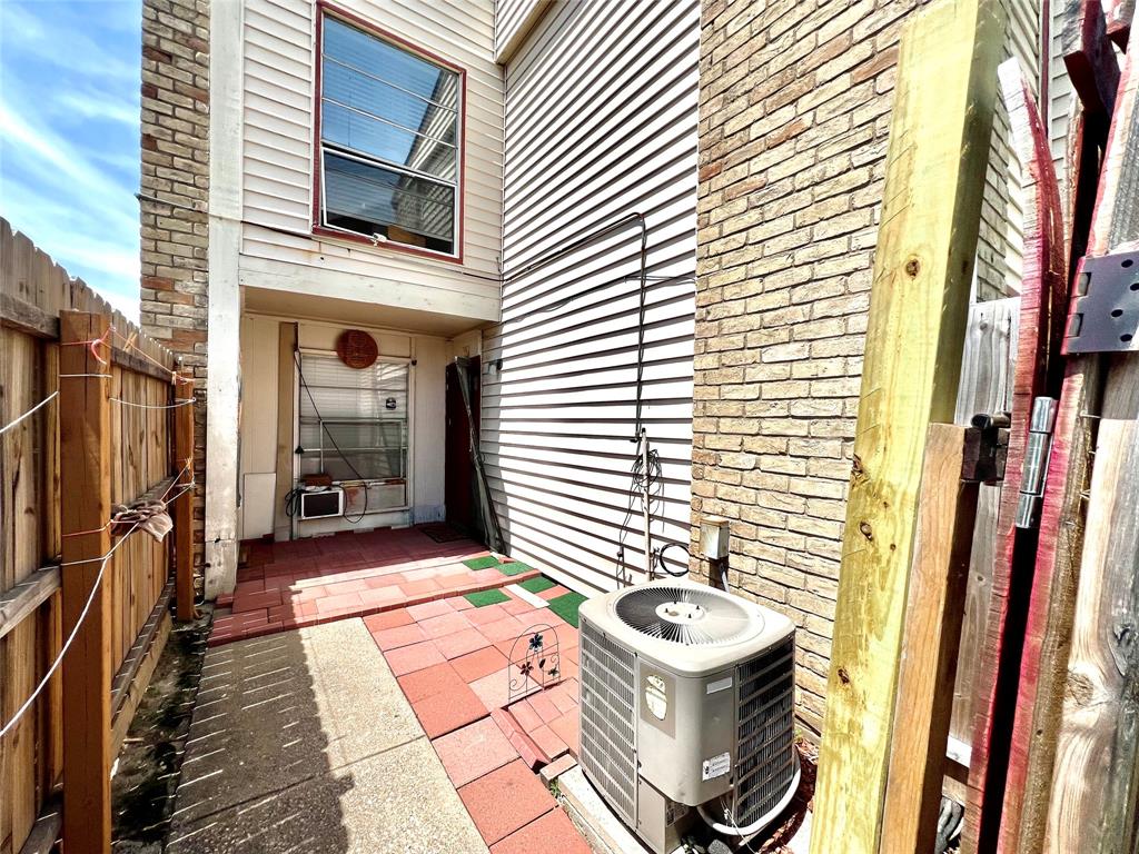 919 S Weathered Drive 140