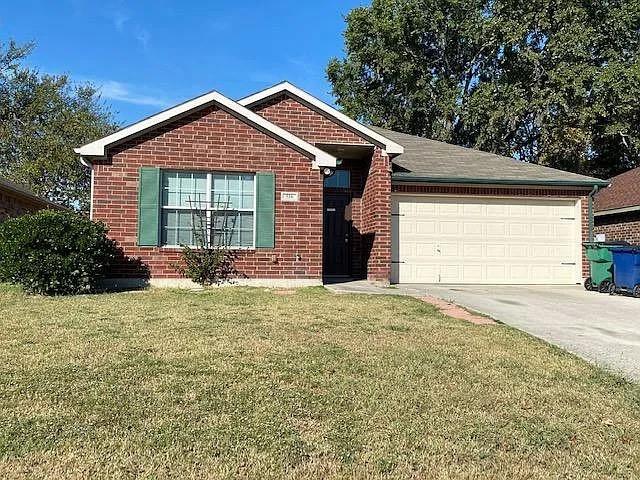 Photo of 516 Tenison Lane, McKinney, TX 75069 (MLS # 21307273)