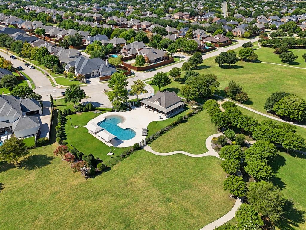 2232 chenault Drive