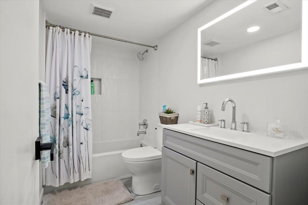 Shorewood Park Estates - Residential Lease