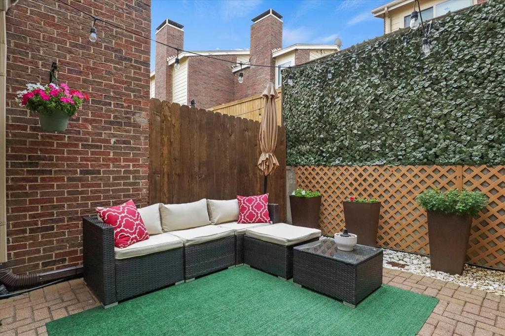 Shorewood Park Estates - Residential Lease