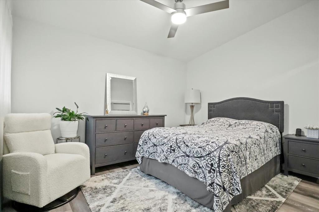 Shorewood Park Estates - Residential Lease