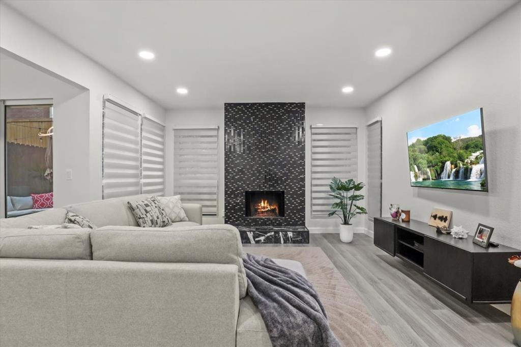 Shorewood Park Estates - Residential Lease