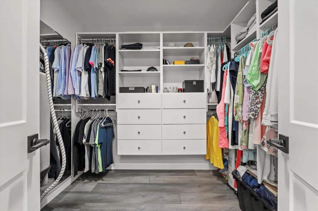 Shorewood Park Estates - Residential Lease