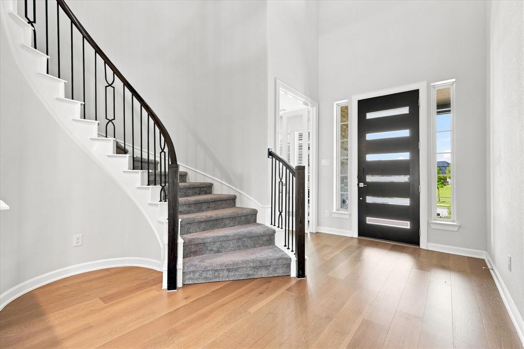 1707 Diamond Drive