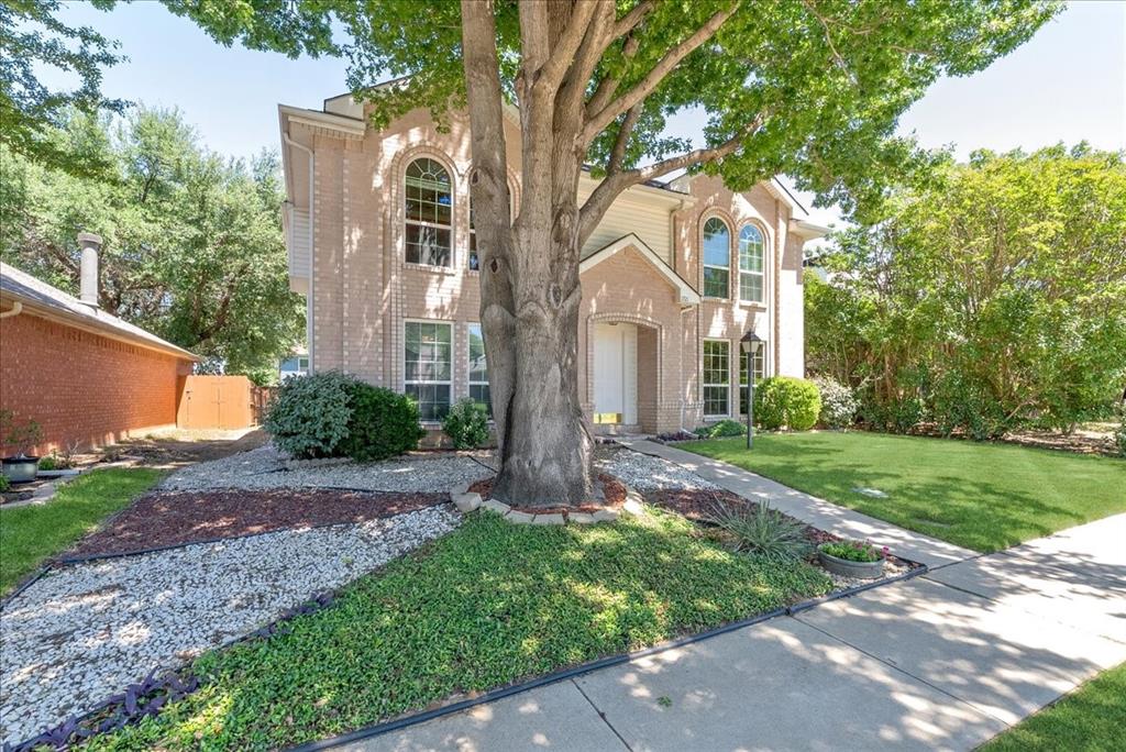 1721 Creekpoint Drive