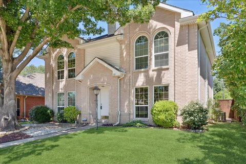 1721 Creekpoint Drive Lewisville TX 75067
