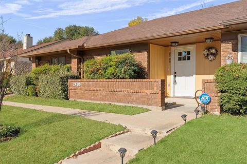 2409 Aquaduct Drive Bedford TX 76022