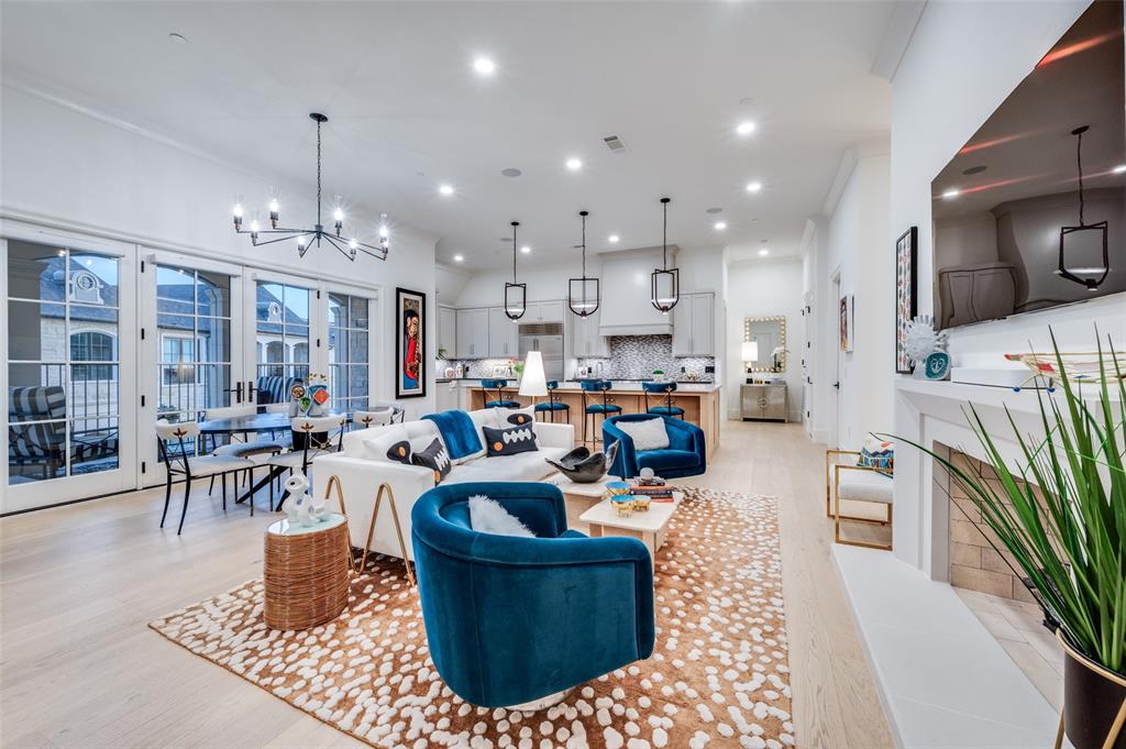 6801 Corporate Drive A15