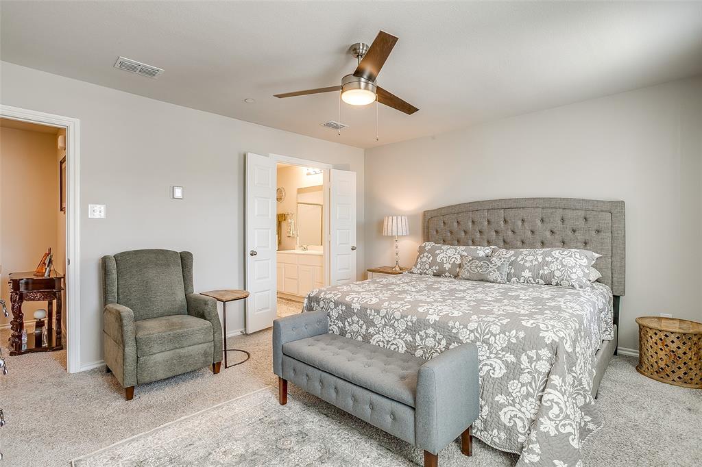 Cloverleaf - Residential