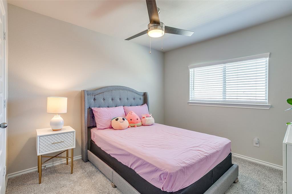 Cloverleaf - Residential