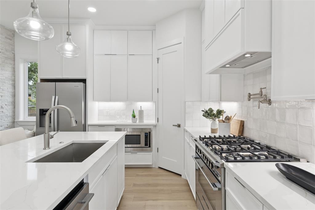 The Enclave at 10th Street - Residential Lease