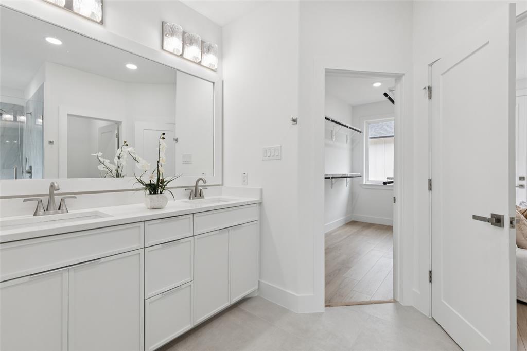 The Enclave at 10th Street - Residential Lease