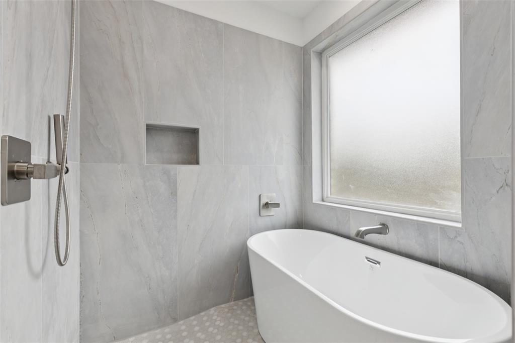 The Enclave at 10th Street - Residential Lease