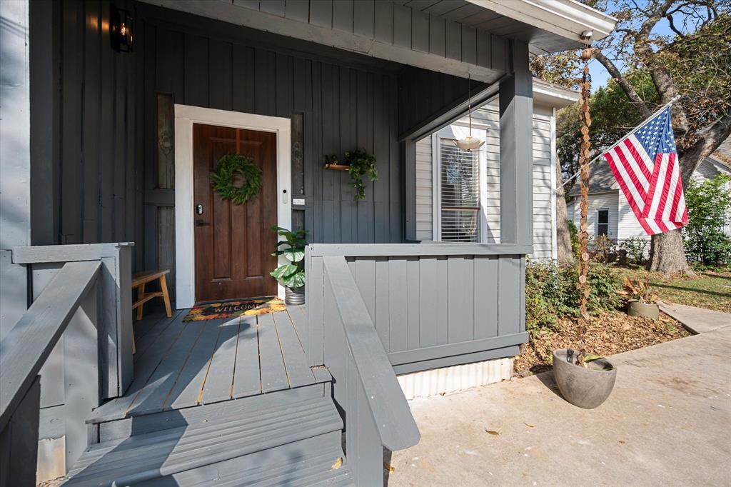 216 W Willingham Street