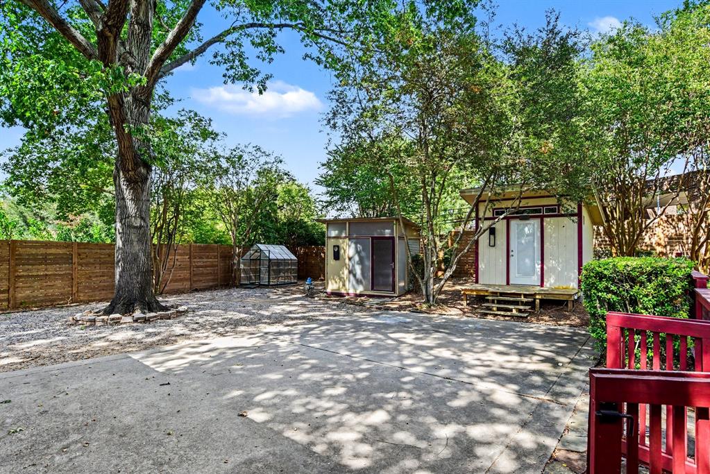 10035 Woodgrove Drive