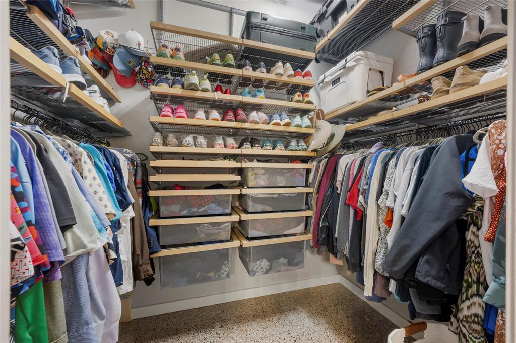 Texas & Pacific Lofts Condo - Residential