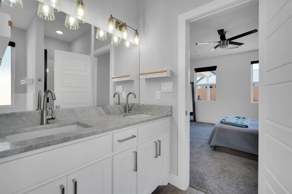 Canyon Creek III - Residential