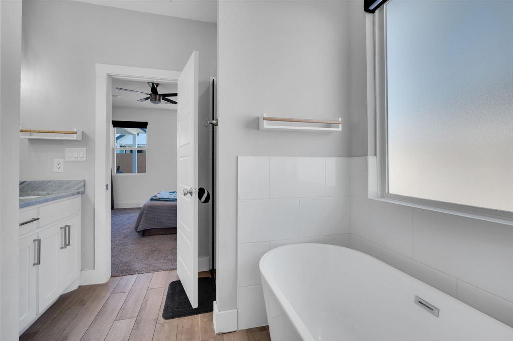 Canyon Creek III - Residential