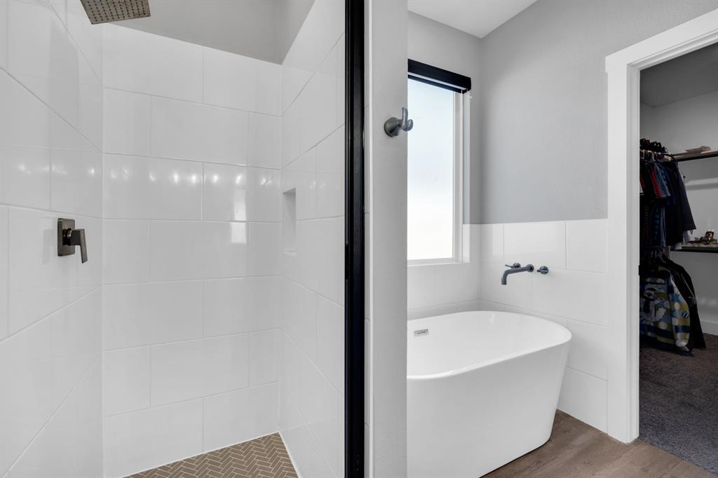 Canyon Creek III - Residential