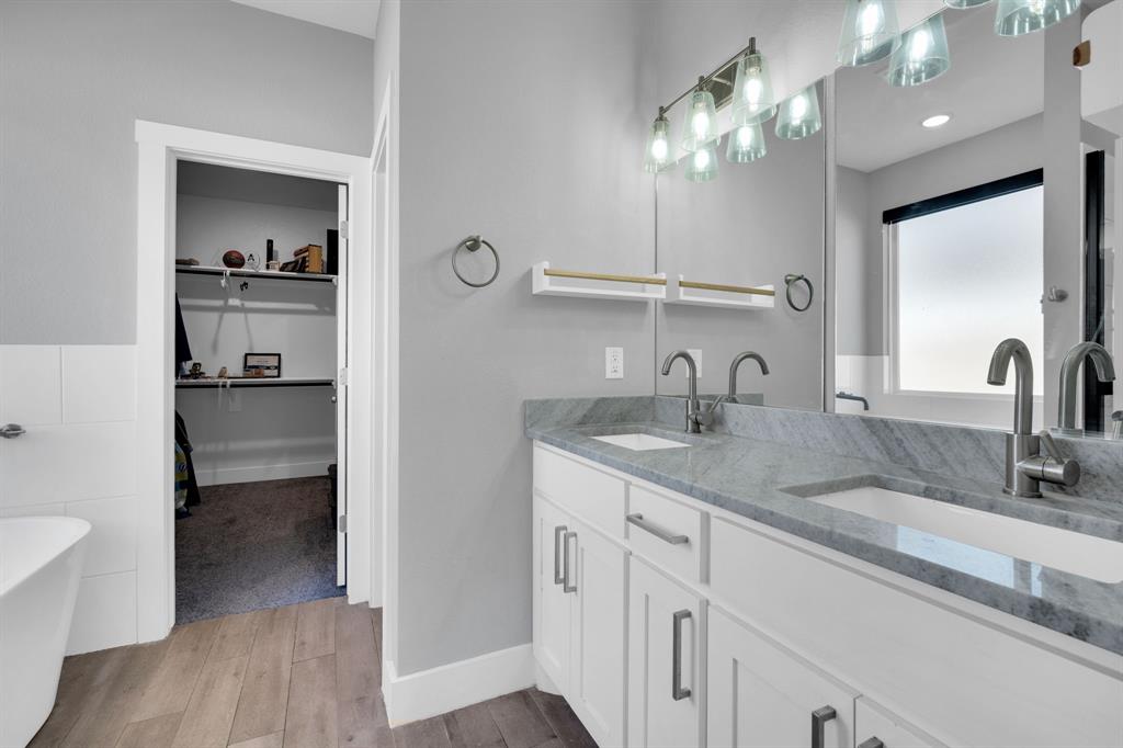 Canyon Creek III - Residential