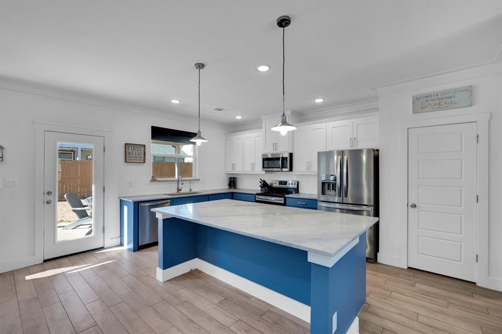 Canyon Creek III - Residential