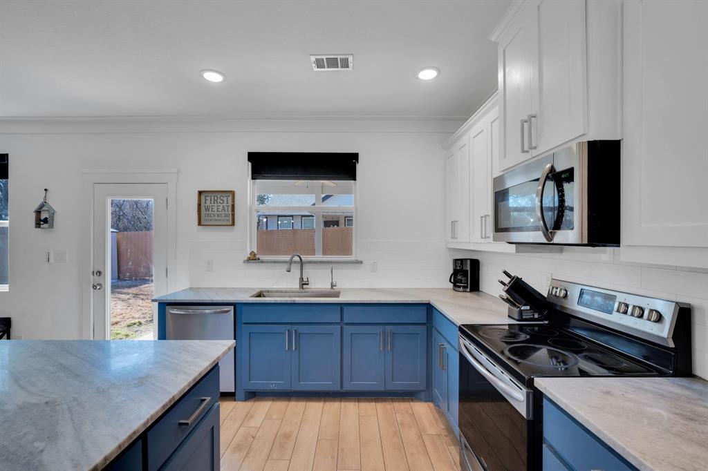 Canyon Creek III - Residential