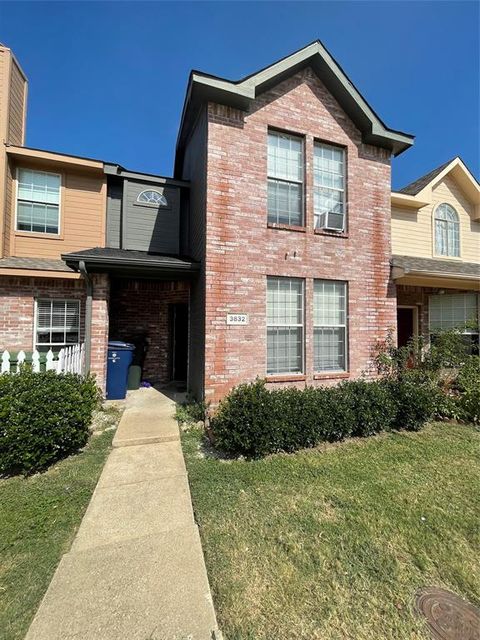 Photo of 3832 Pickett Place, Garland, TX 75044 (MLS # 21148647)
