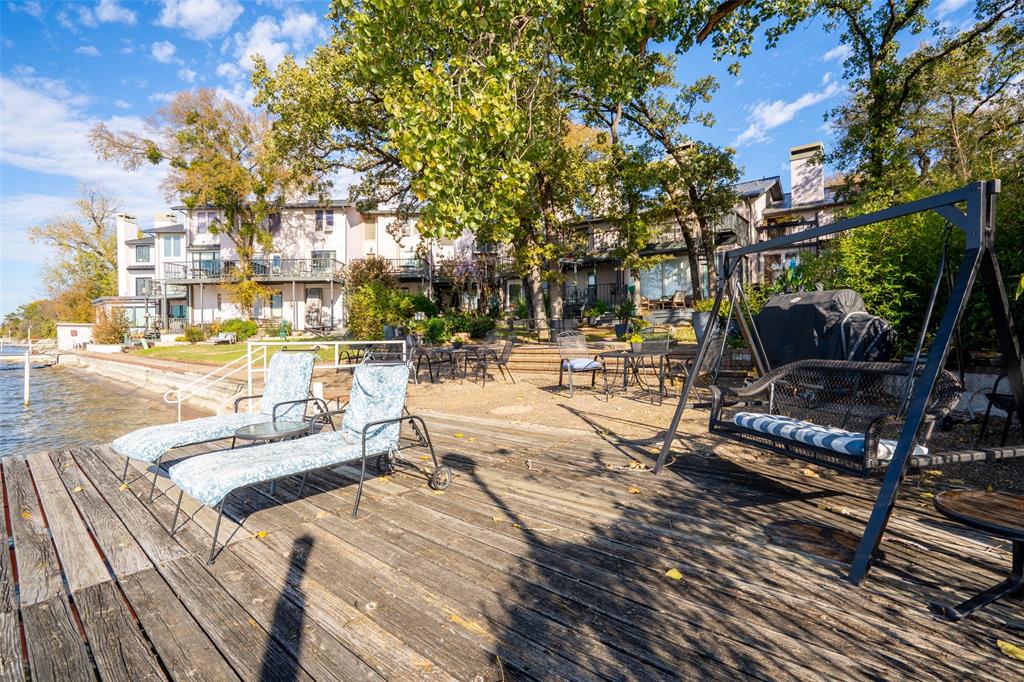 Chart House Condo The - Residential