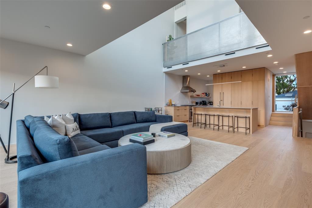 Belmont Park - Residential