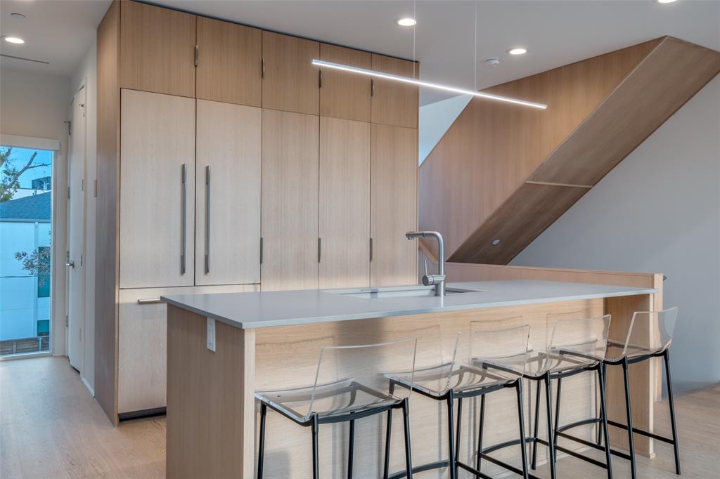 Belmont Park - Residential