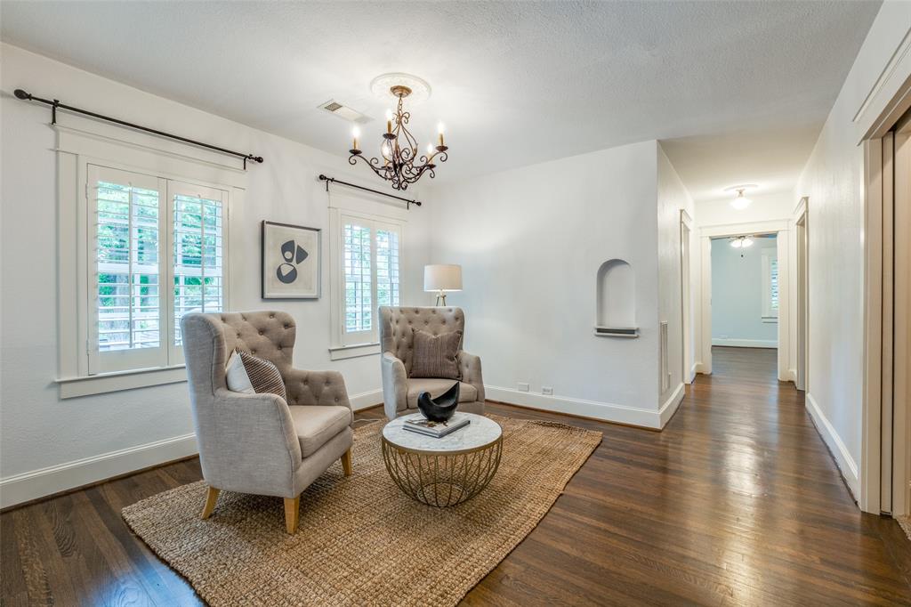 Country Club Estates - Residential