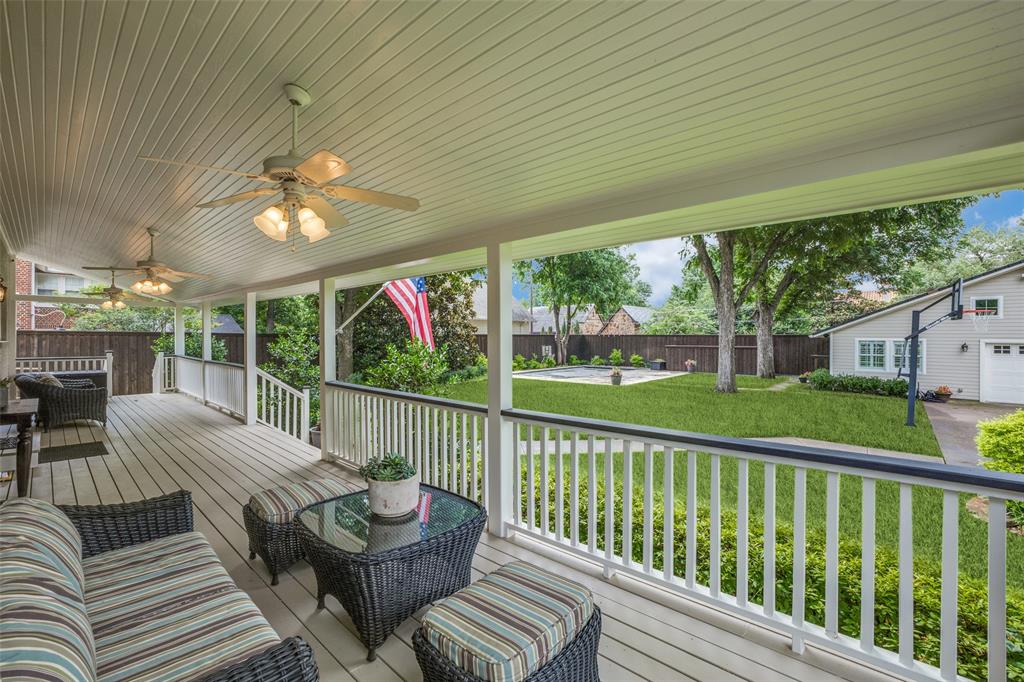 Country Club Estates - Residential