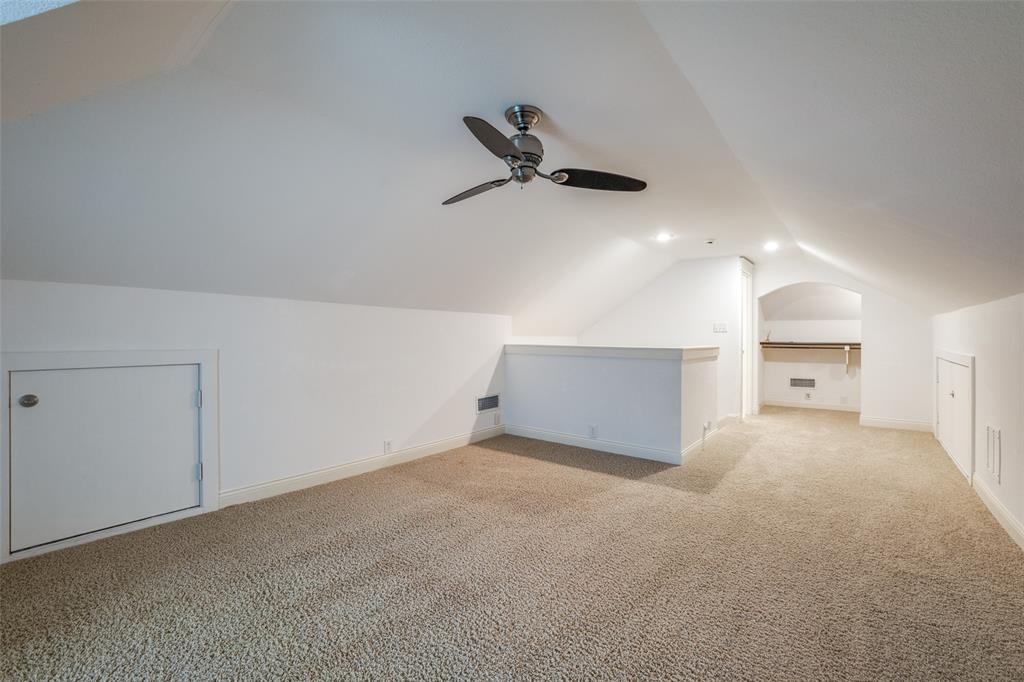 Country Club Estates - Residential