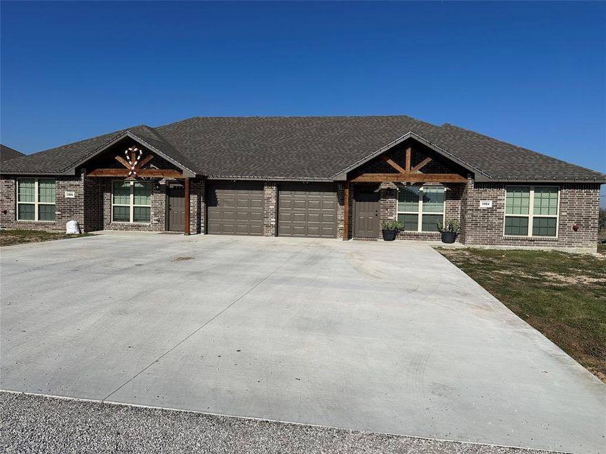 FULLY LEASED DUPLEXES!  Excellent income potential.  6 3 bedroom, 2 bath units on well and septic in exceptional Peaster ISD PLUS 4 Commercial Office Spaces