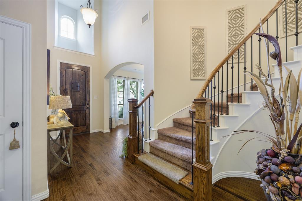 5204 Fringetree Drive