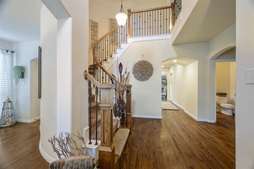 5204 Fringetree Drive