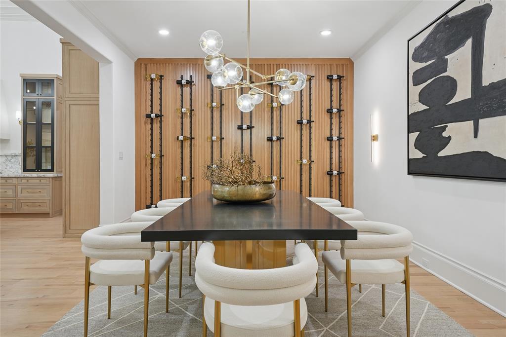 2095 Courtland Drive