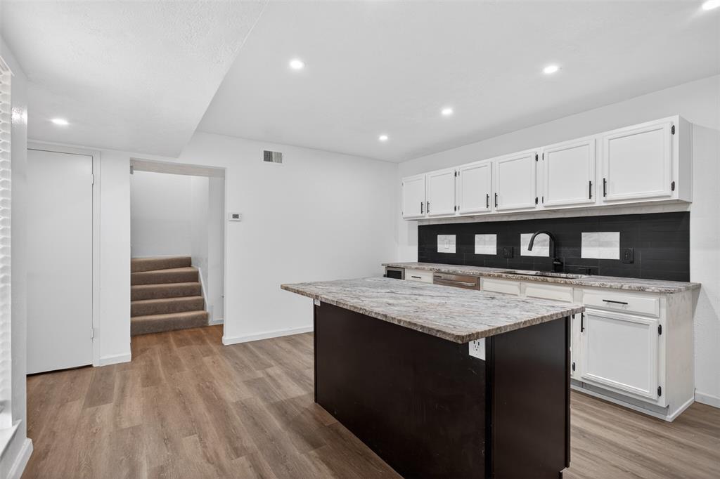 HOLLY PARK CONDOS - Residential