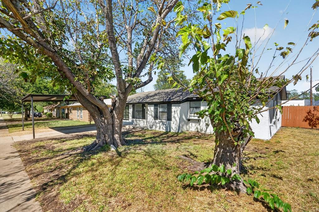 Photo of 14910 Marsha Drive, Balch Springs, TX 75180 (MLS # 21406514)